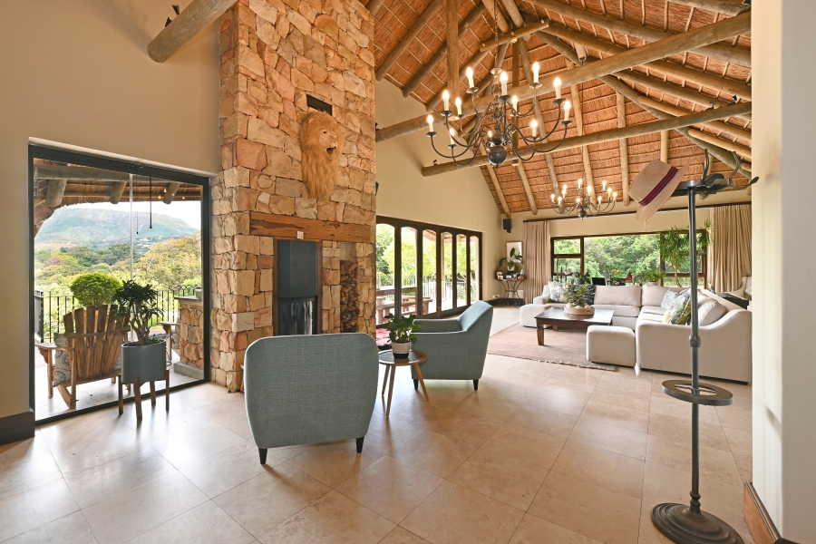To Let 6 Bedroom Property for Rent in Constantia Western Cape